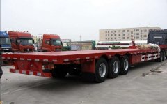 增加企业的技术含量；不断创新自己的运营模式
-国际货代