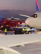 现场图：维兹航空A320neo又双叒叕被“袭击”了








