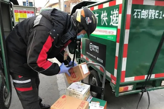 保障年货顺利投递 除夕和初一全国快递处理超1.3亿件