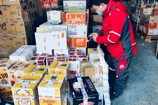 保障年货顺利投递 除夕和初一全国快递处理超1.3亿件