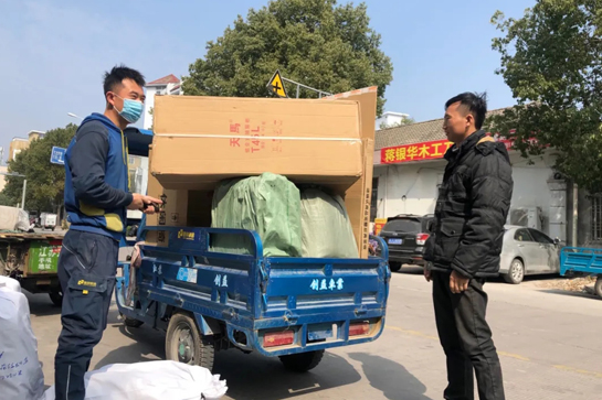 保障年货顺利投递 除夕和初一全国快递处理超1.3亿件