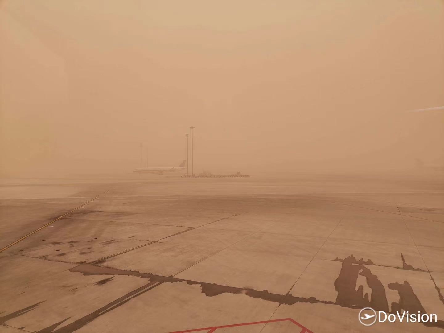 沙尘暴和大风来袭！北京两机场提醒