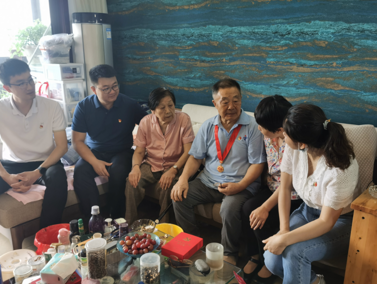 走过36年54万公里的漫漫邮路
-海运网
