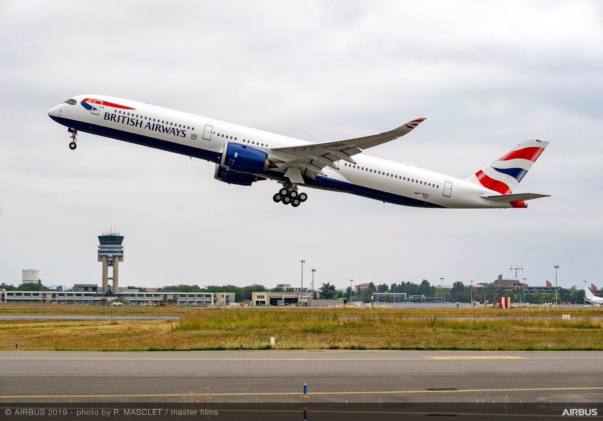 英国航空首架空客A350-1000飞机首飞成功